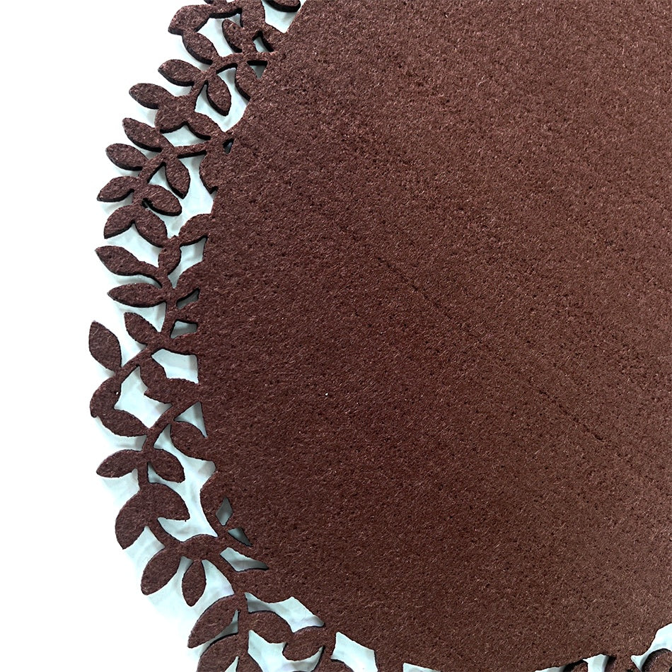Premium Felt Placemats Set of 4 - Leaf Edge Design Heat Resistant Table Mats