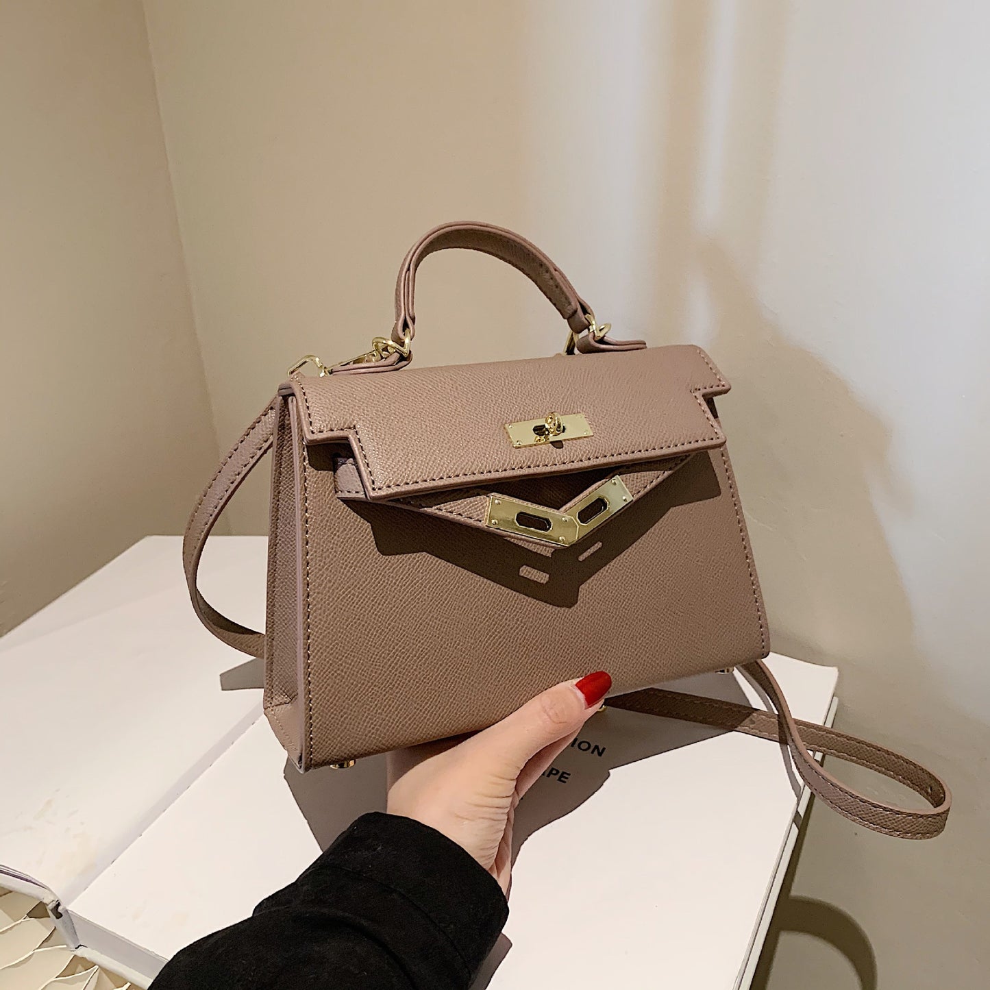 Women's Square Shoulder Bag - Classic PU Leather Handbag
