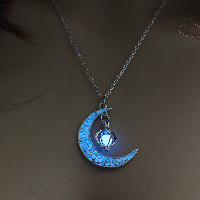 Glowing Pendant Necklace - Silver Plated Chain