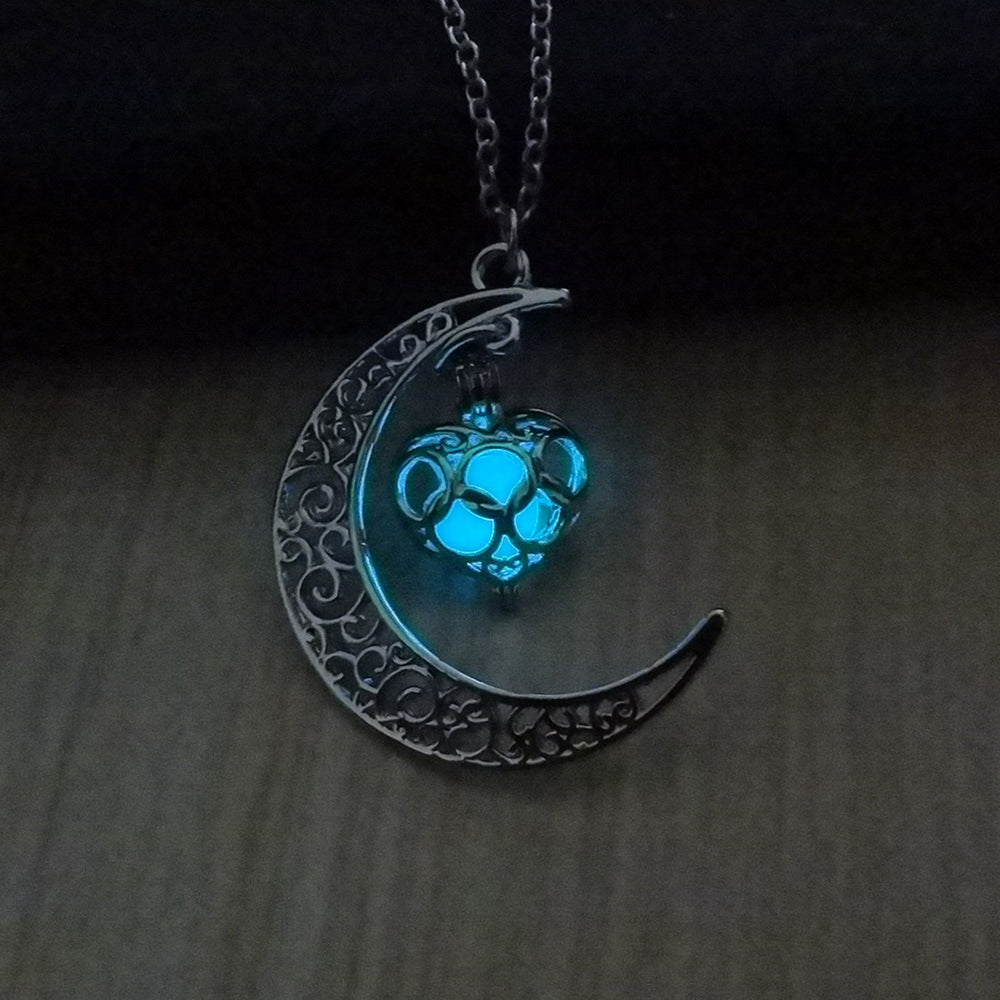 Glowing Pendant Necklace - Silver Plated Chain