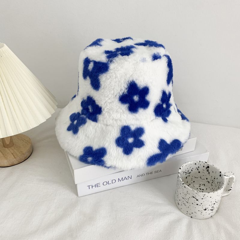 Women's Autumn Winter Warm Plush Hat - Cozy Fashion Beanie