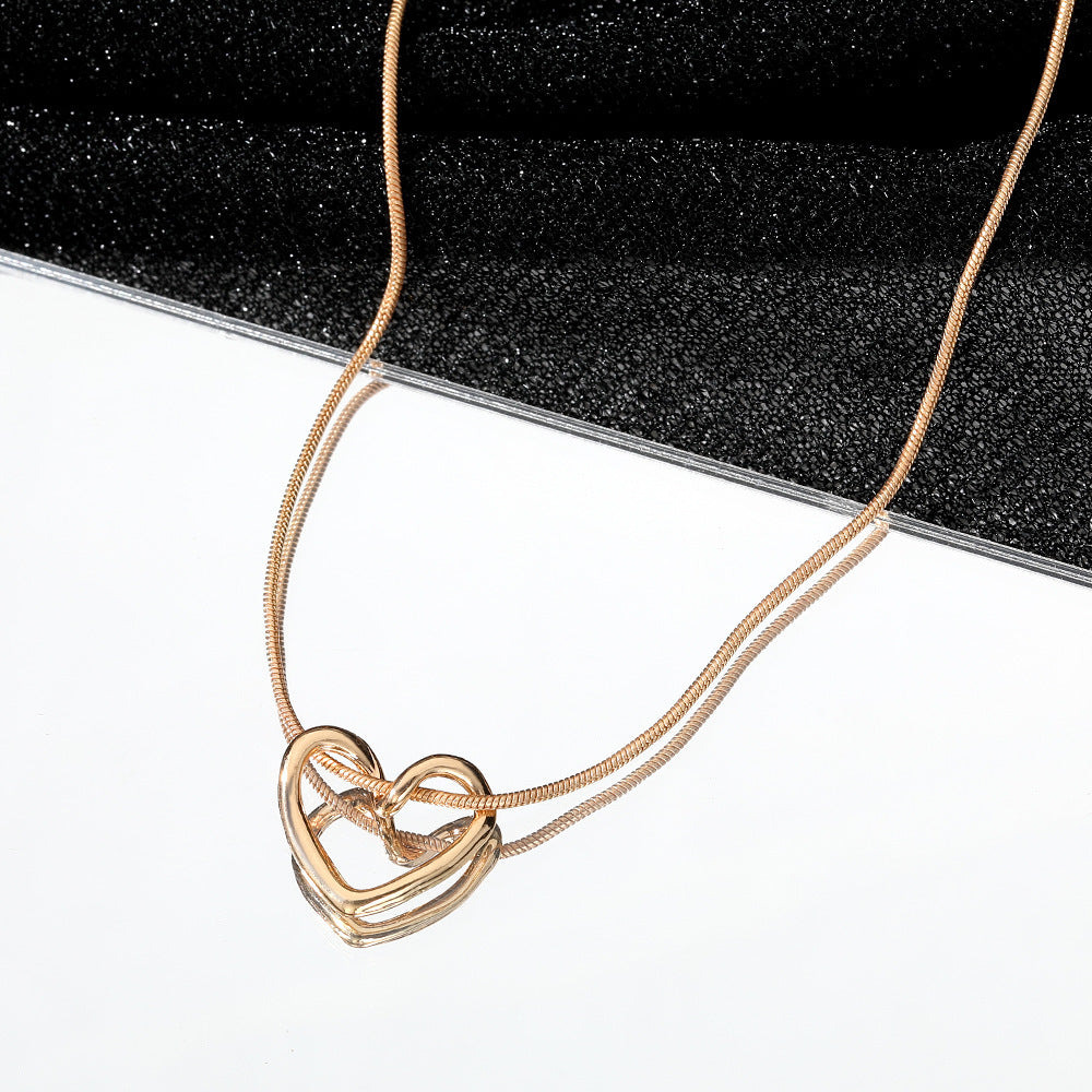 Niche Hollow Heart Necklace for Women - Delicate Cutout Heart Pendant