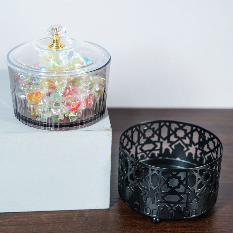 Premium Iron Geometric Home Decoration - Modern Household Ornament