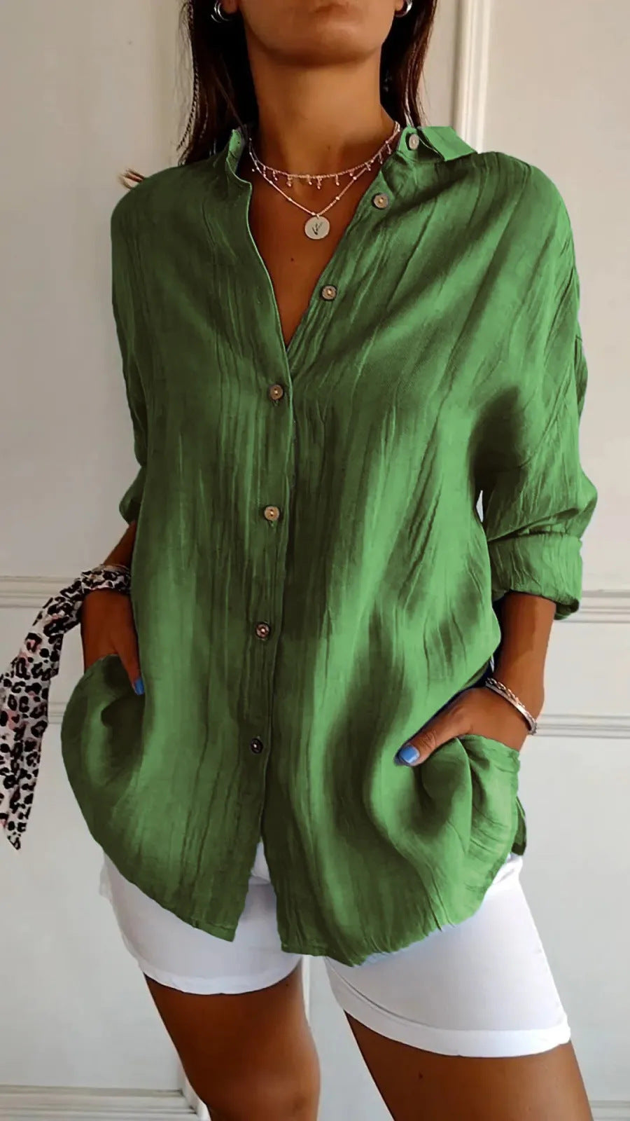 Women's Lapel Long Sleeve Shirt - Single-Breasted Pleated Button-Up
