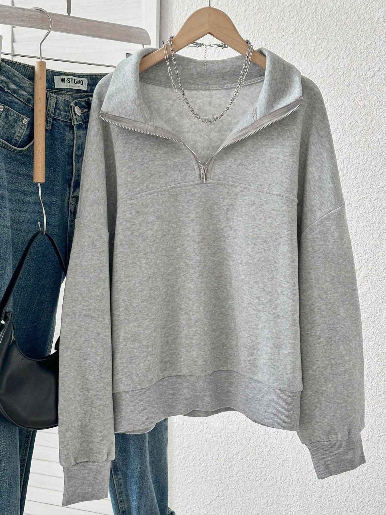 Spring And Autumn New Zipper Sweater