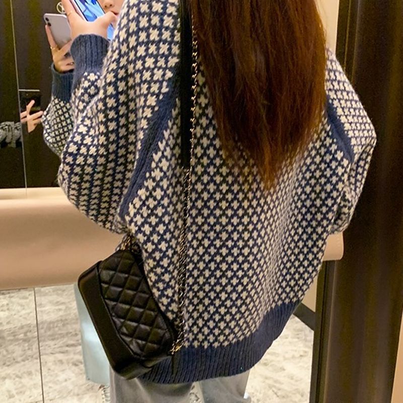 Loose Knitted Cardigan