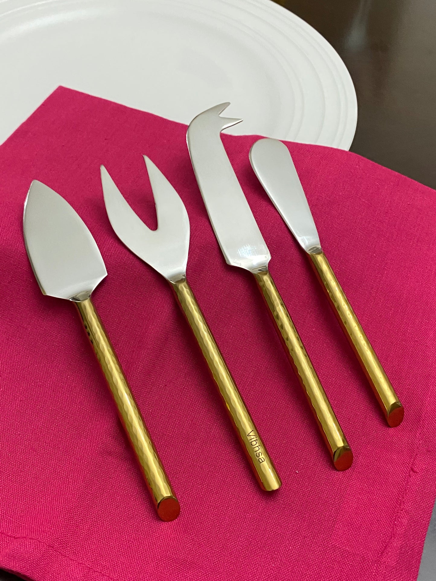 Ensemble de 4 couteaux à fromage dorés (Acier inoxydable)