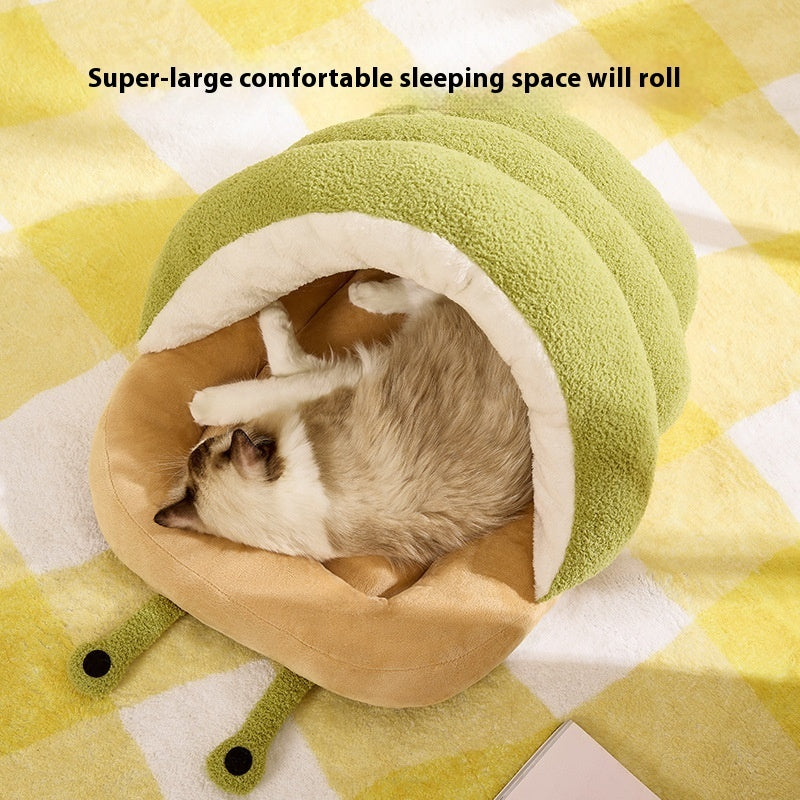 Warm Cat Semi-Closed Snail Slippers Nest - Cozy Pet Bed with Unique Slipper Design