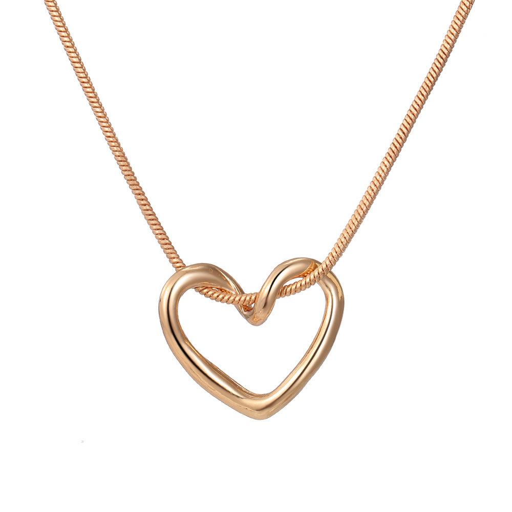 Niche Hollow Heart Necklace for Women - Delicate Cutout Heart Pendant