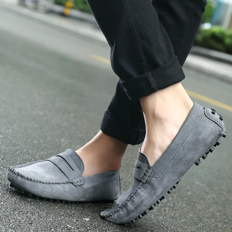 Mocassins pour hommes en cuir véritable suédé faits main | Mocassins de conduite à enfiler