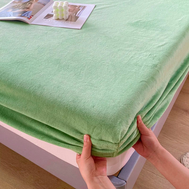 200g Milk Fleece Fitted Sheet - Soft Warm Deep Pocket Bed Cover, Anti-Slip Wrinkle-Resistant, Suitable for Bedroom Mattress