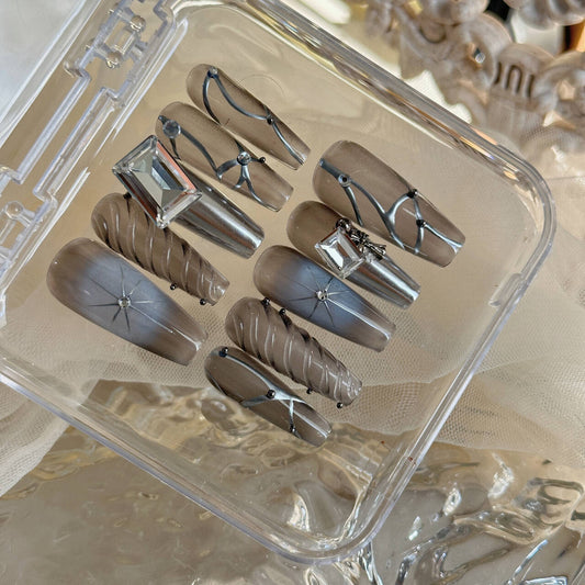 Handmade Long Mechanical Awn Star  Diamond Manicure