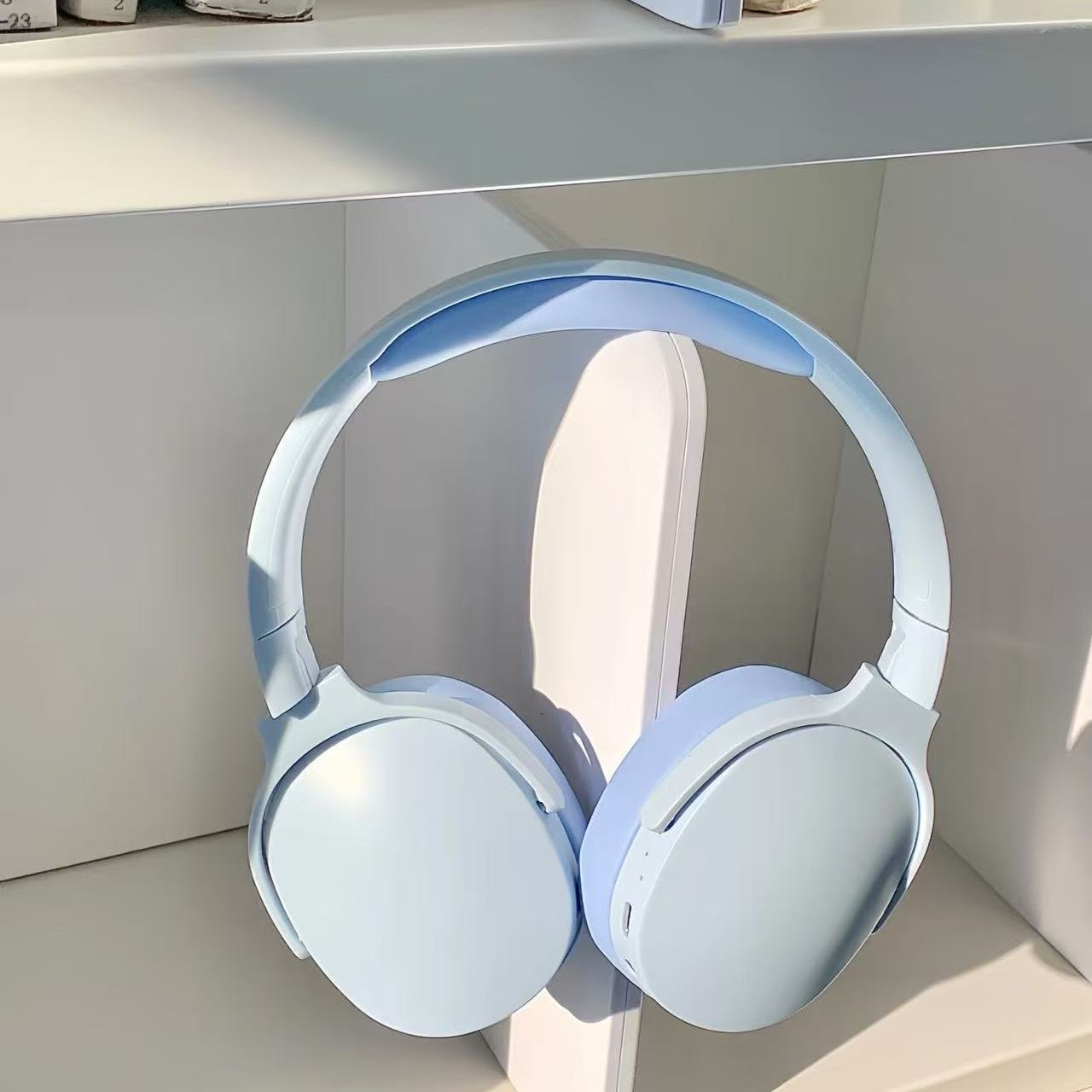 Bluetooth Gaming Headset - Wireless Noise Cancelling Over-Ear