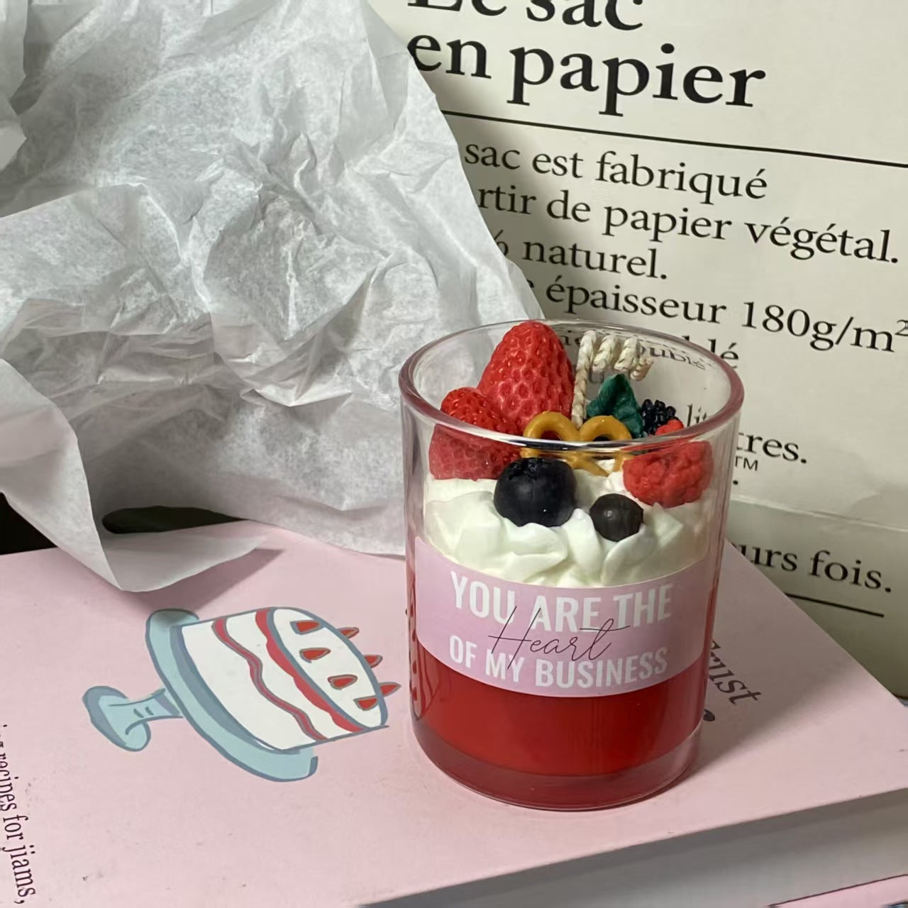 Strawberry chocolate scented candle