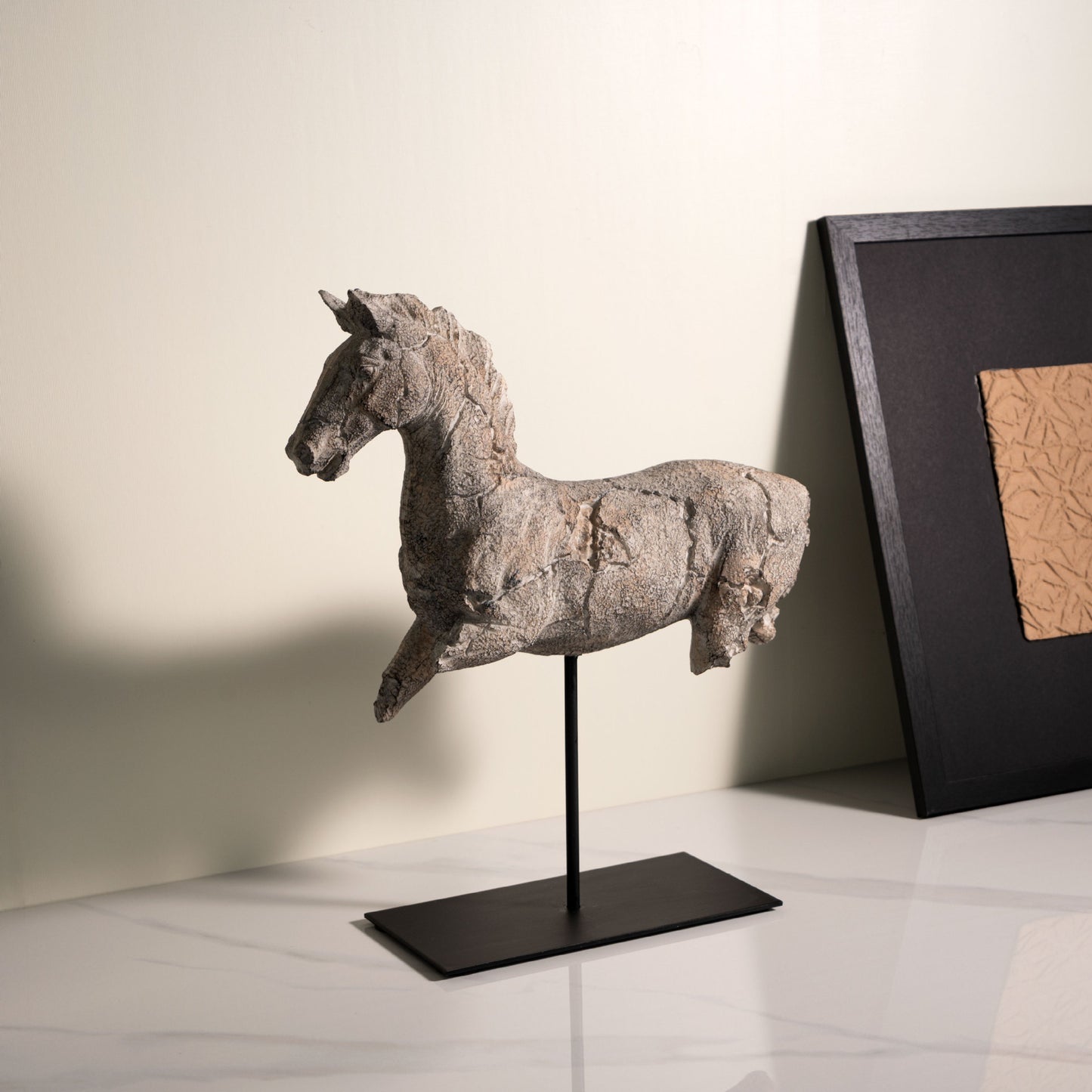 Silent Horse Sculpture Creative Decoration Table Decorations