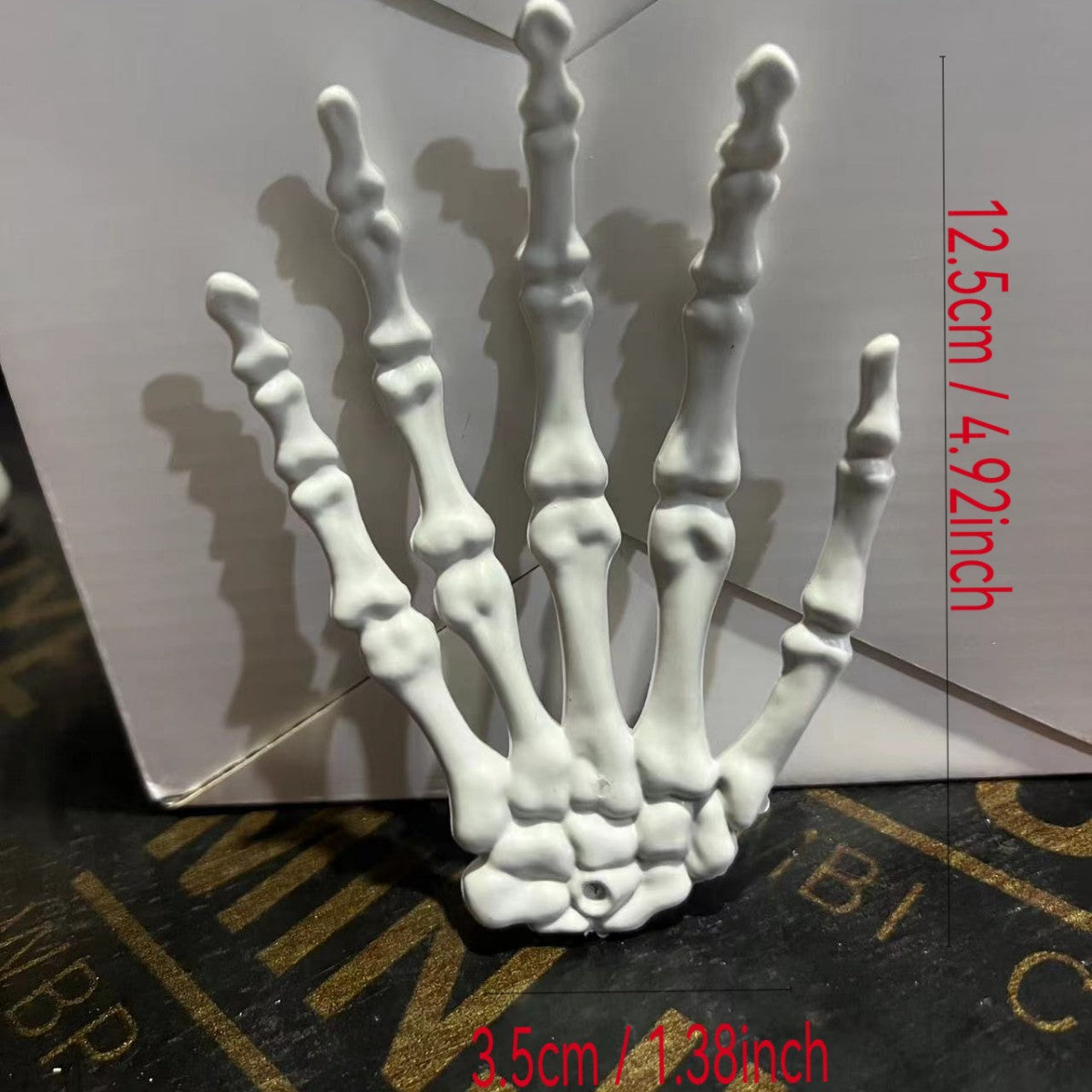 Halloween Skull Claw Decoration - Funny Spooky Prop