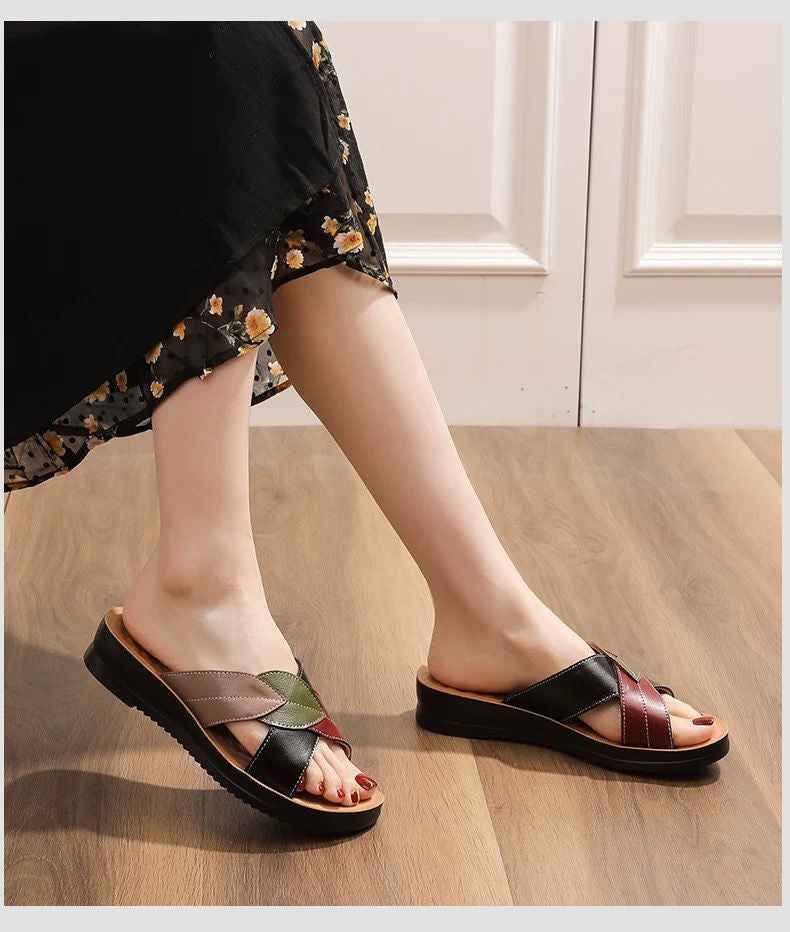 Slope Heel Soft Sole Versatile Shoes Fashionable Mom Sandals Flip Flops
