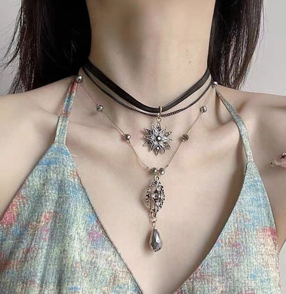 Necklace 68 - DropOnline.co