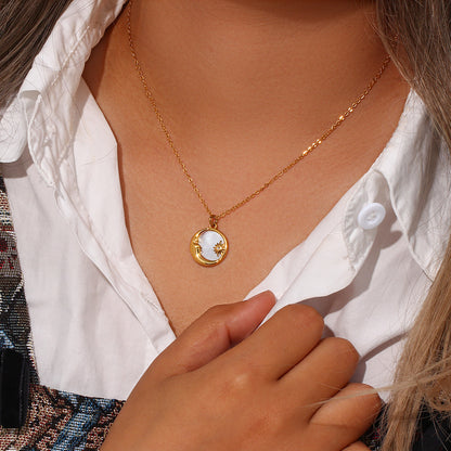 Popular Versatile Shell Moon Necklace - DropOnline.co