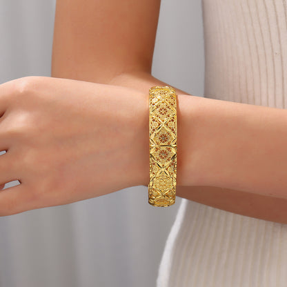 1pcs Vintage Luxury 18k Copper Gold-plated Four Leaf Hollow Sculpture Women's Bracelet, Middle Eastern Bride Wedding Jewelry - DropOnline.co