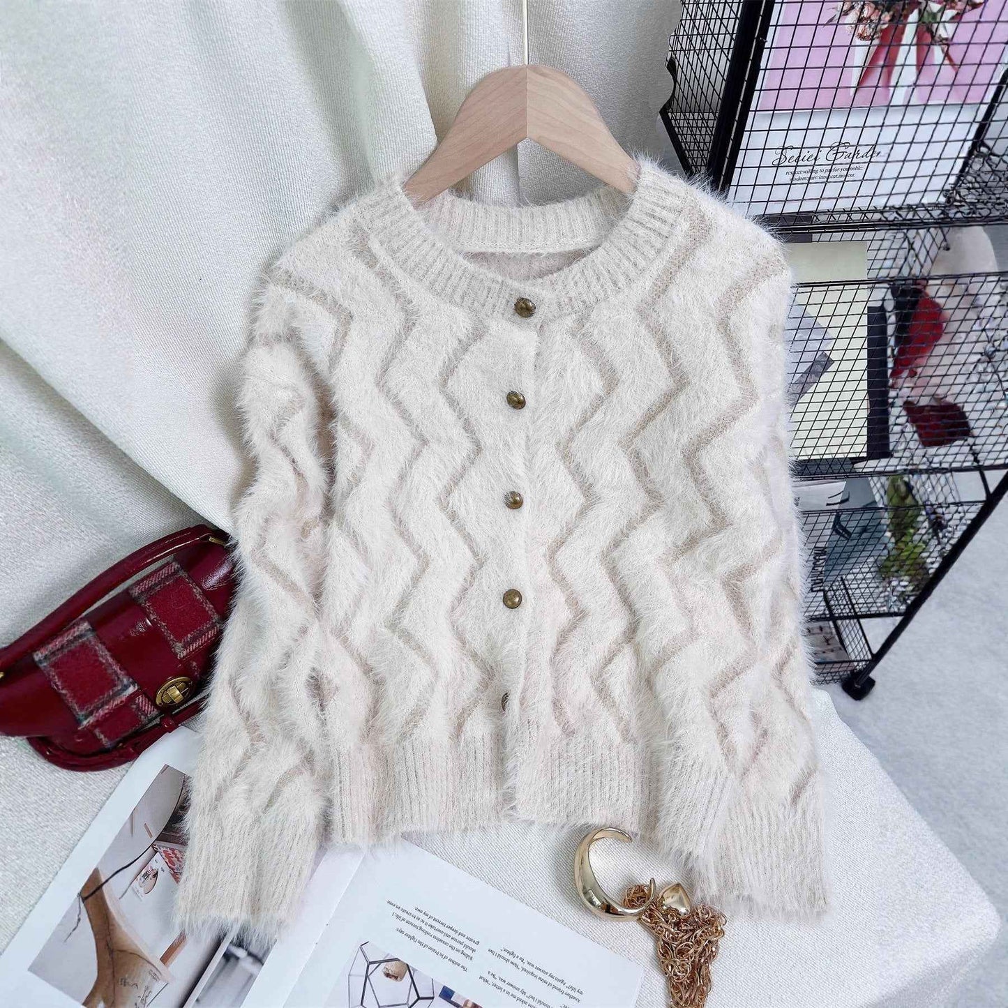 Women's Solid Color Knit Top