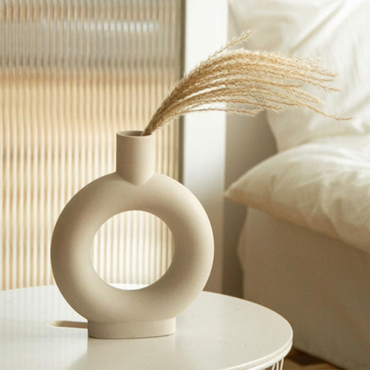 Premium Nordic Ceramic Vase - White Vegetarian Home Decoration