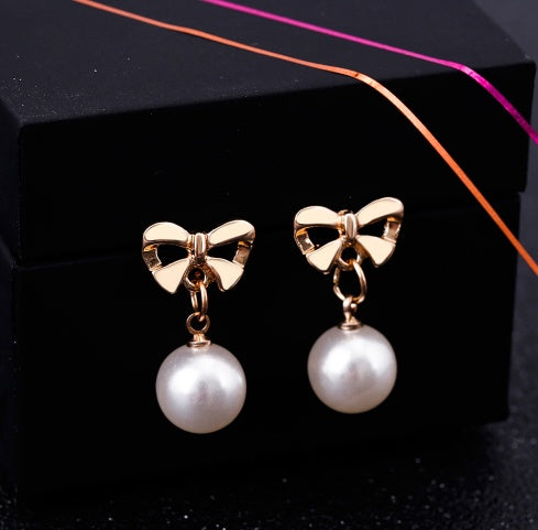 Hypoallergenic Heart-Shaped Zircon Earrings - Women's Bow Pearl Earrings