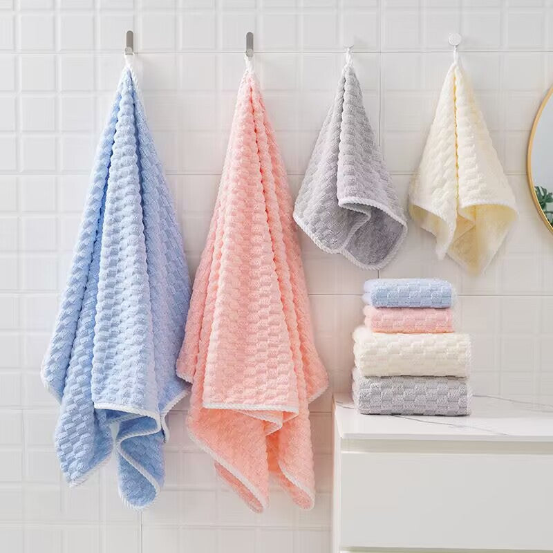Coral Fleece Household Soft Absorbent Cloud Fleece Bath Towel
