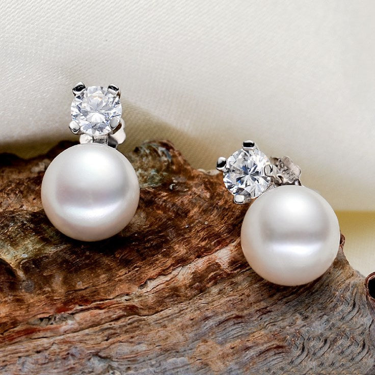 Round Pearl Stud Earrings - Classic Elegant Pearl Studs