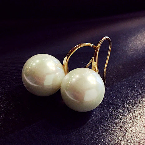 Simple Pearl Earrings for Women - Elegant 18K Gold-Plated Korean Style