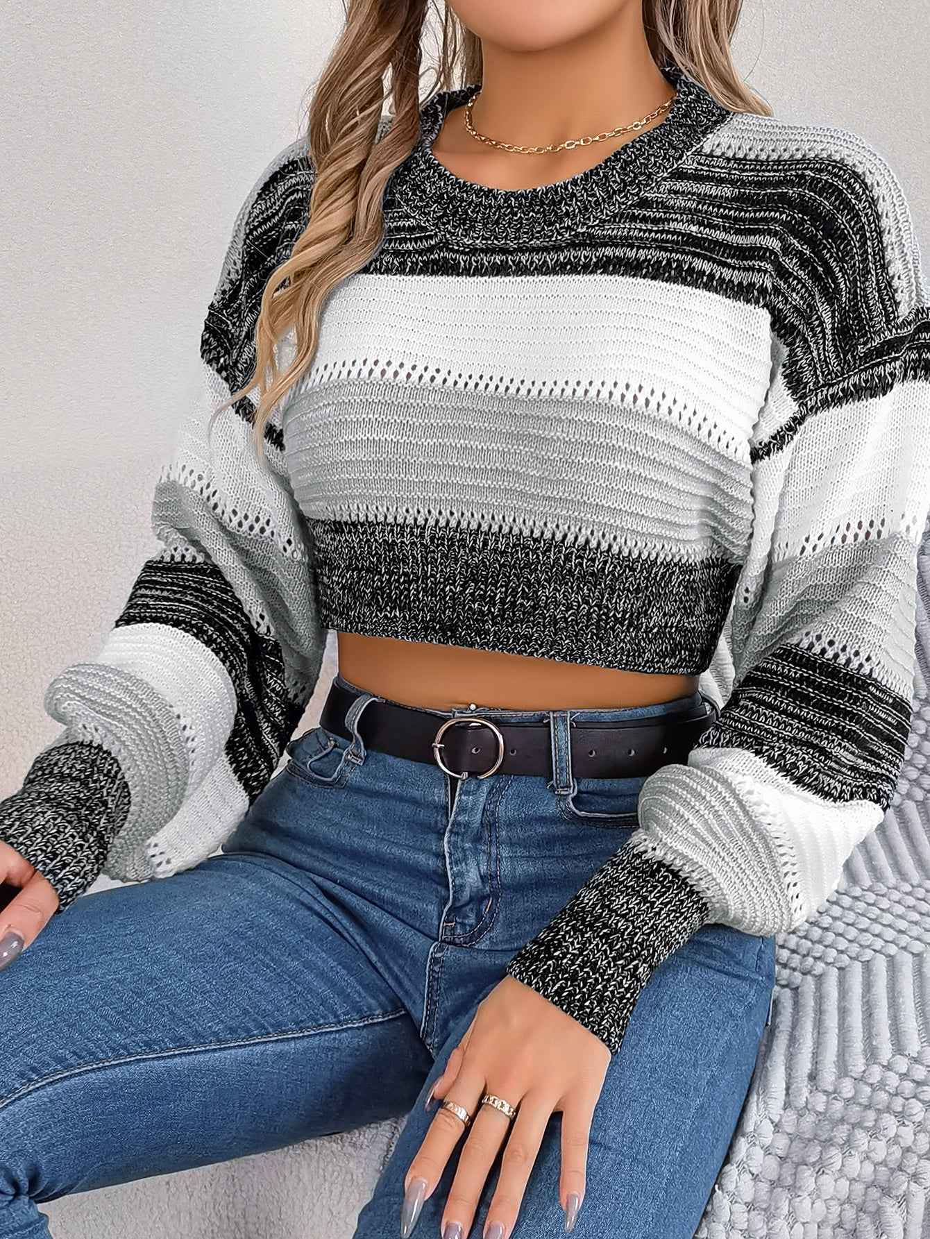 Women Casual Color Block Lantern Sleeve Cropped Pullover Sweater