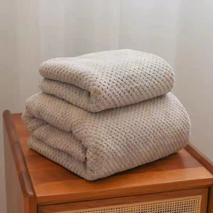 Wide Stripe Dark Stripe Coral Velvet Printing Towels Suit