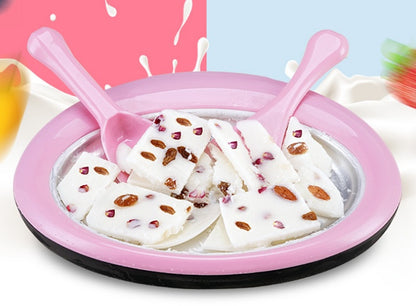 DIY Ice Cream Maker for Kids - Fun Frozen Yogurt Pan with No Electricity Needed - DropOnline.co