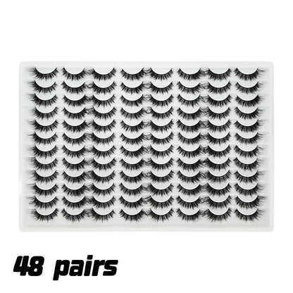 Tray of 48 pairs of 3D false eyelashes, multi-layered, realistic, soft and comfortable.