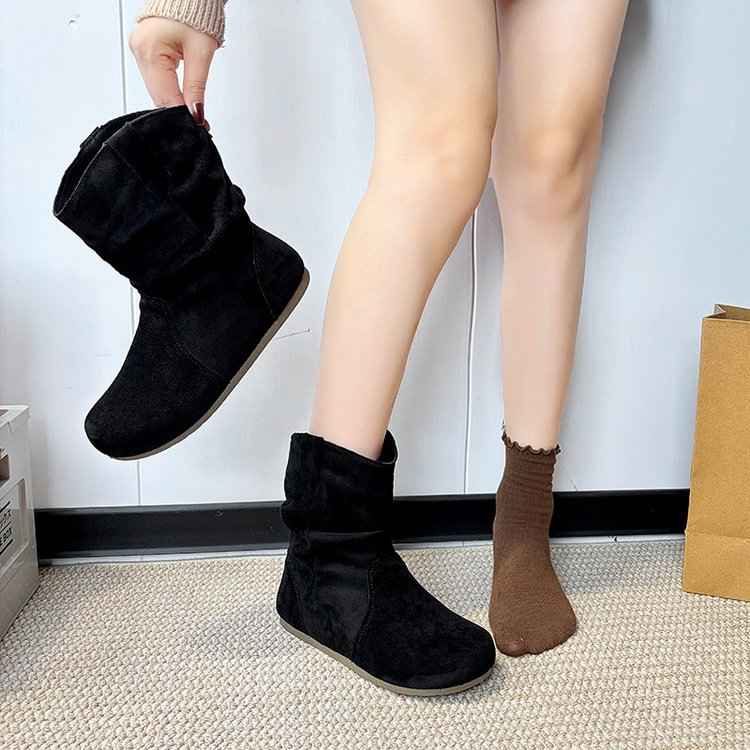 Retro Versatile Round-toe Slim Martin Boots For Women
