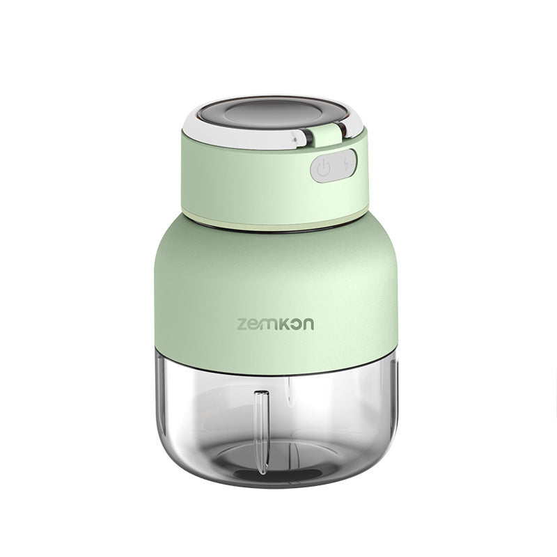 Portable Fruit Juicer 800ml - Rechargeable Mini Blender with Stainless Steel Blades