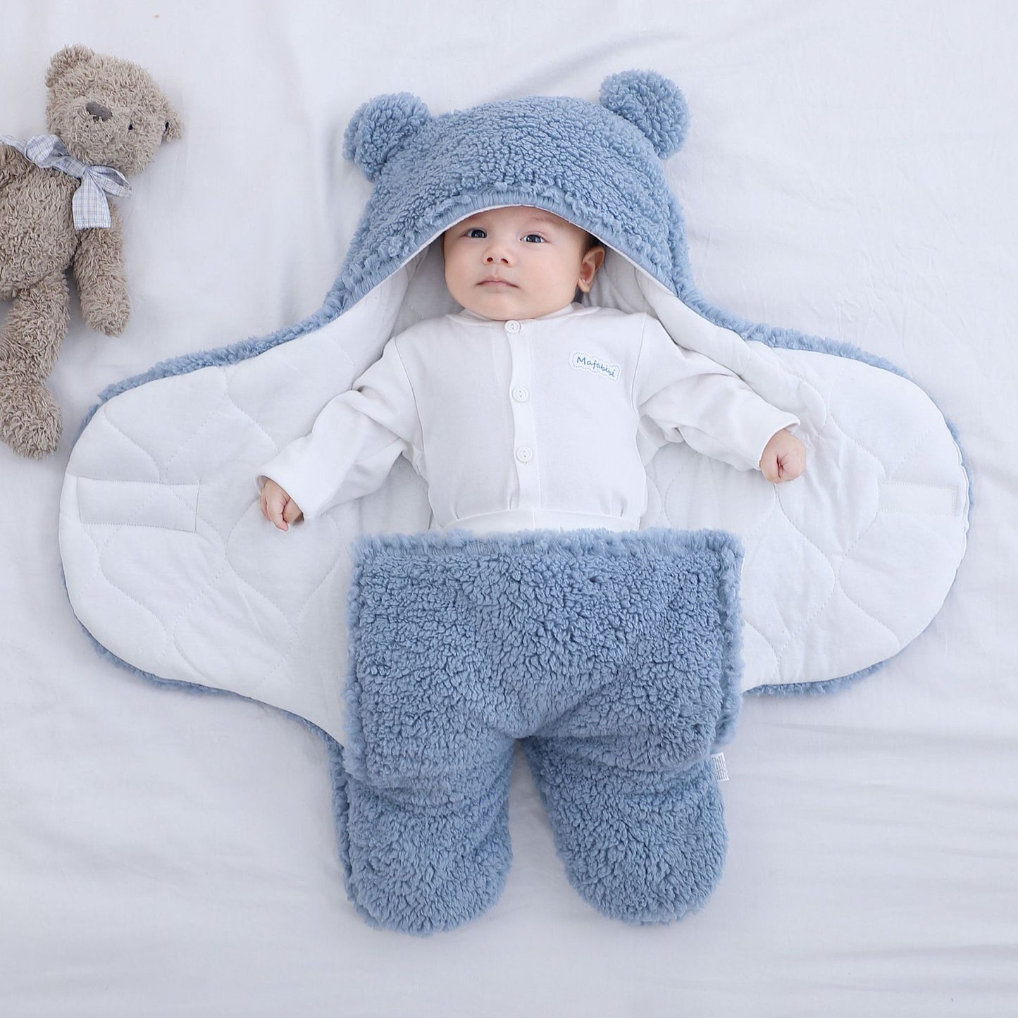 Newborn Baby Supplies Set - Autumn Winter Essential Kit