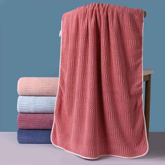 Water-absorbing Quick-drying Striped Coral Fleece Bath Towel