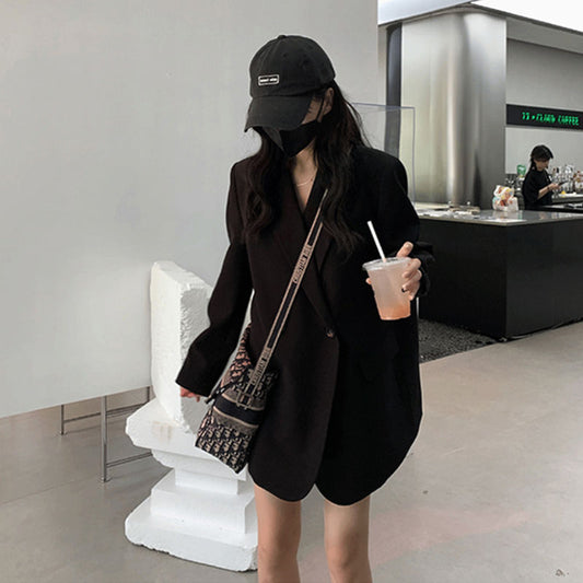 Women's Black Suit Jacket - Stylish Professional Blazer