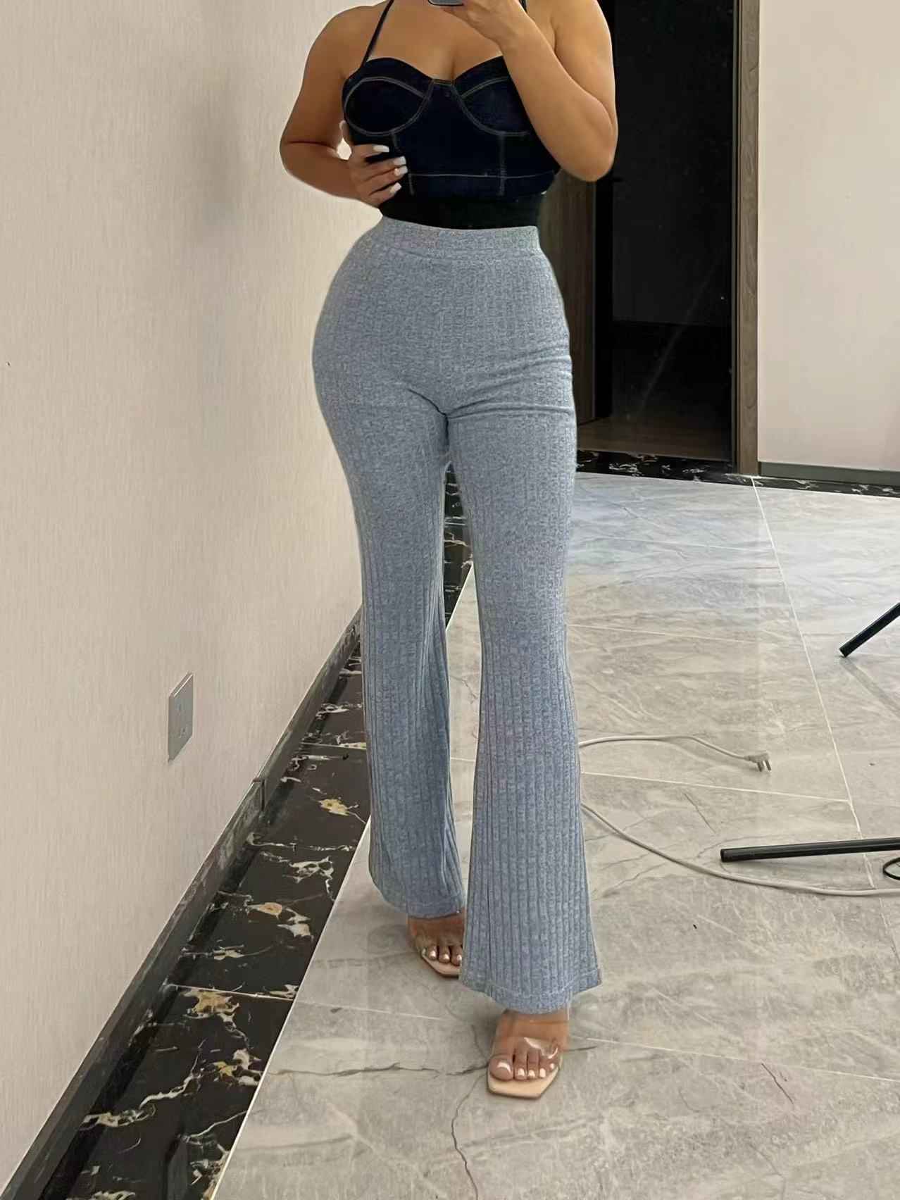 Women's Solid Color Casual Mid-rise Flare Pants