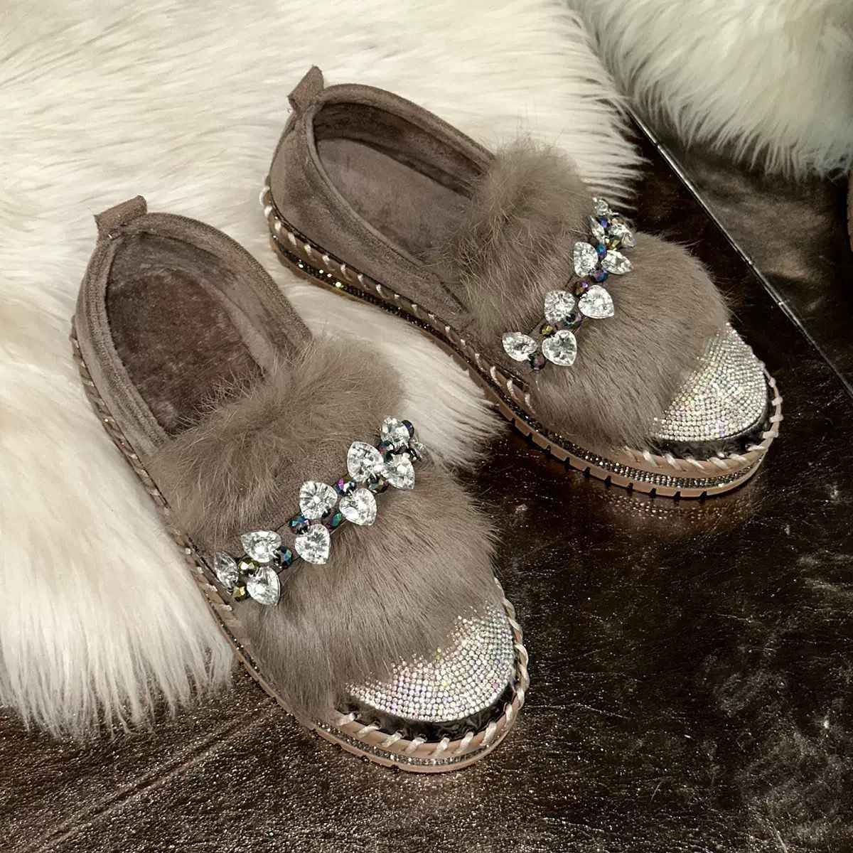 Fashion Bow Rhinestone Plus Size Women's Casual Shoes