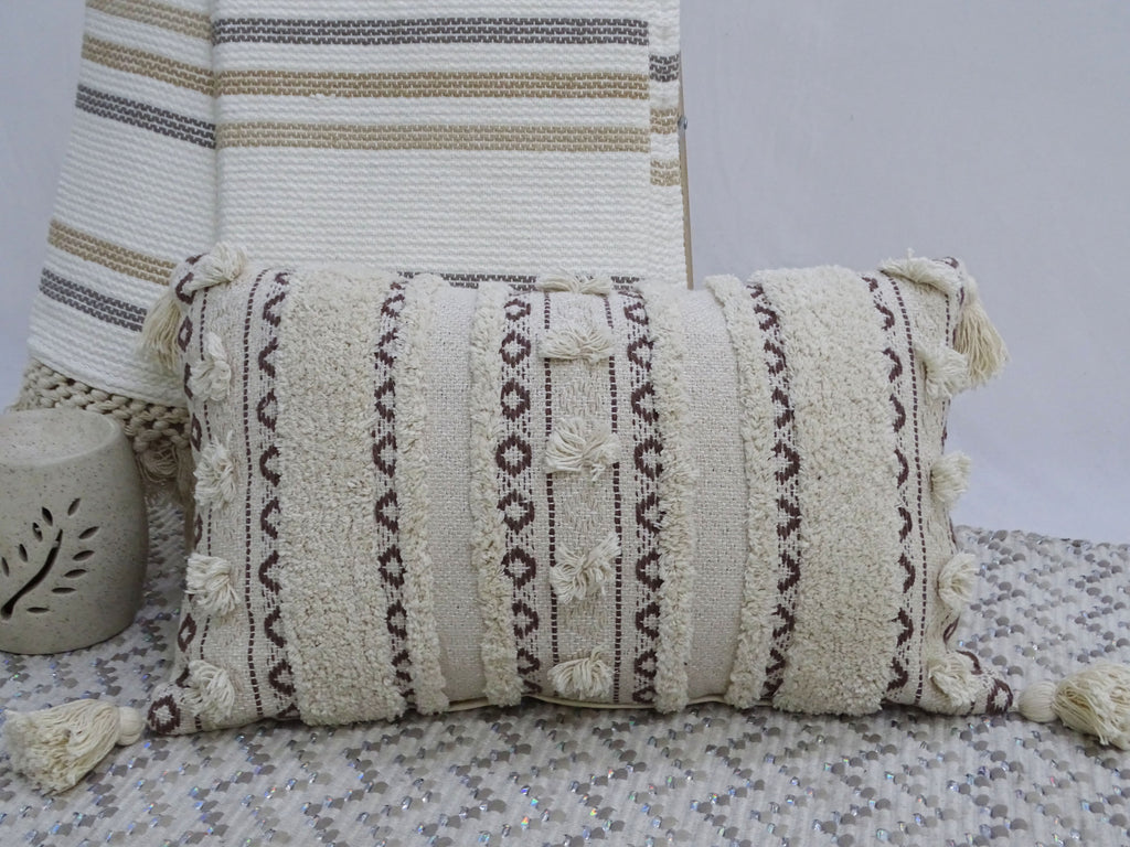 Coussin décoratif tissé à la main 35x60cm avec franges