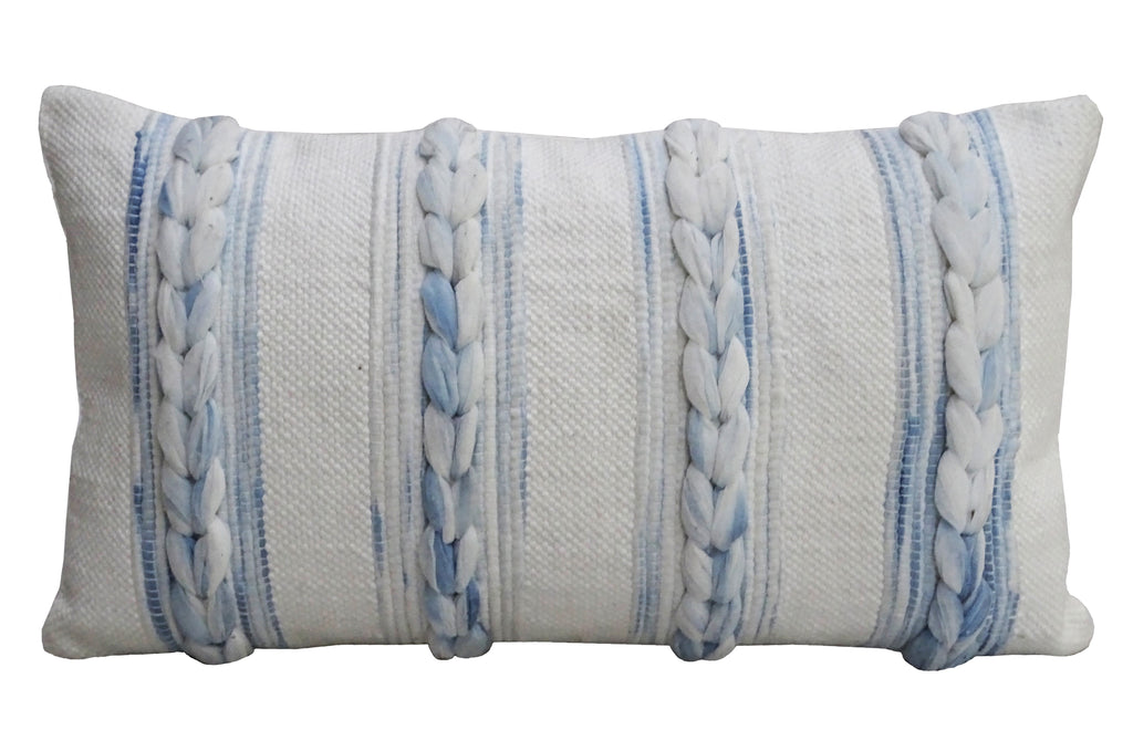 Coussin décoratif moderne tissé à la main de 35,5 cm x 61 cm