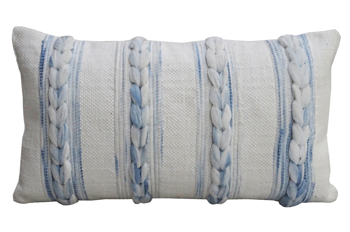 Coussin décoratif moderne tissé à la main de 35,5 cm x 61 cm