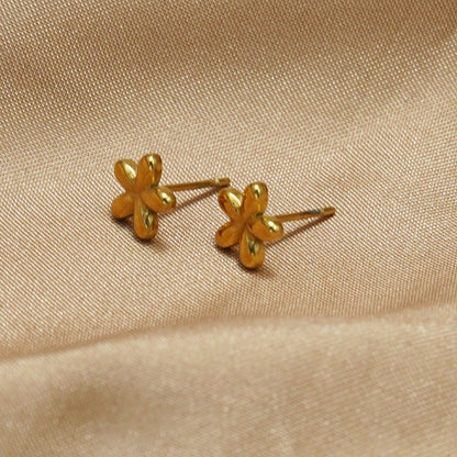 Lxalry 18K Gold Plated Stainless Steel Flower Pendant Necklace And Earrings Set For Women - Cute & Elegant Minimalist Jewelry For Summer, Gifts, Daily Wear, Birthday, And Anniversary - Waterproof & Hy - DropOnline.co