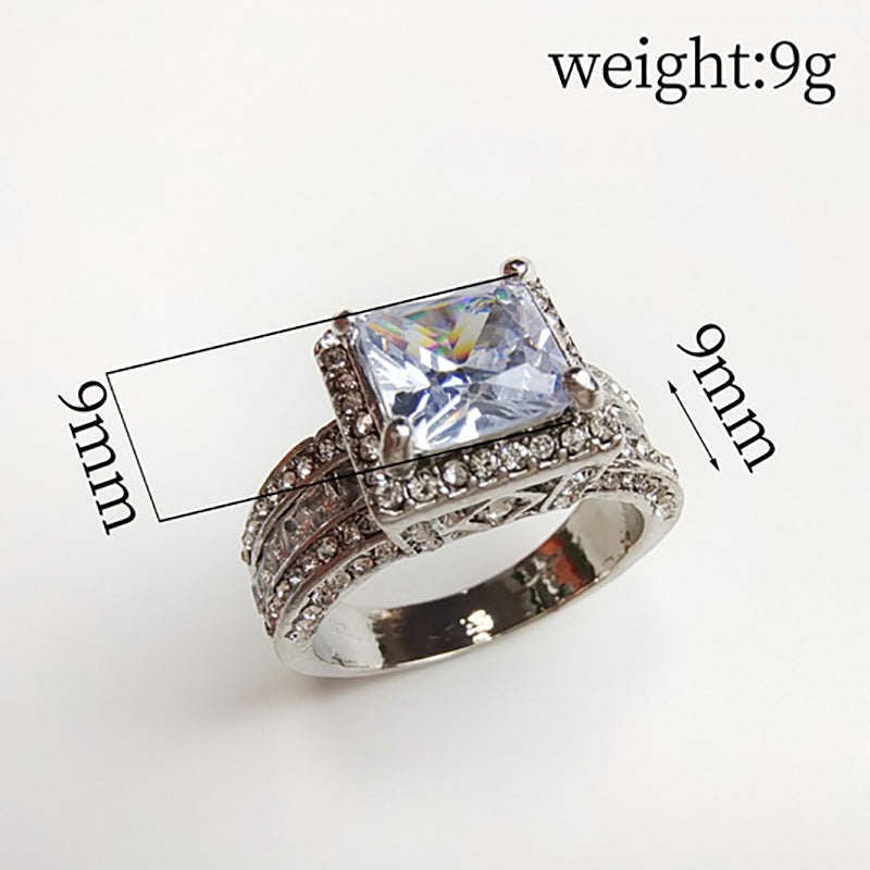 Silver Fashion Women's Ring - Elegant Statement Piece