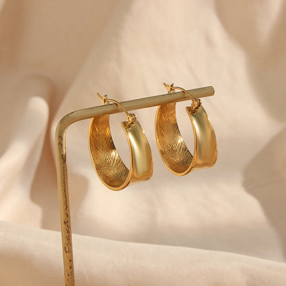 Geometric Gradient Size Gold Earrings - DropOnline.co