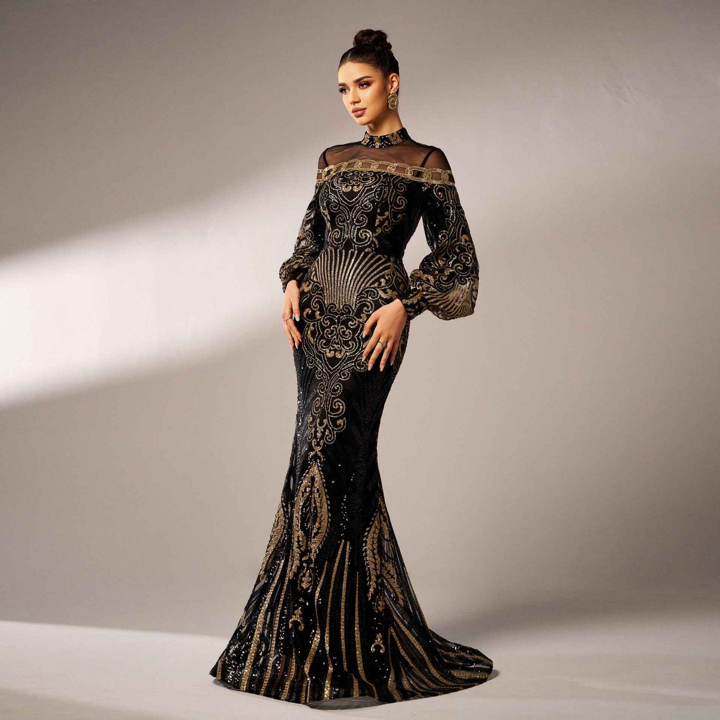 Long Sleeve Round Neck Sequins Mesh Fishtail Evening Dress