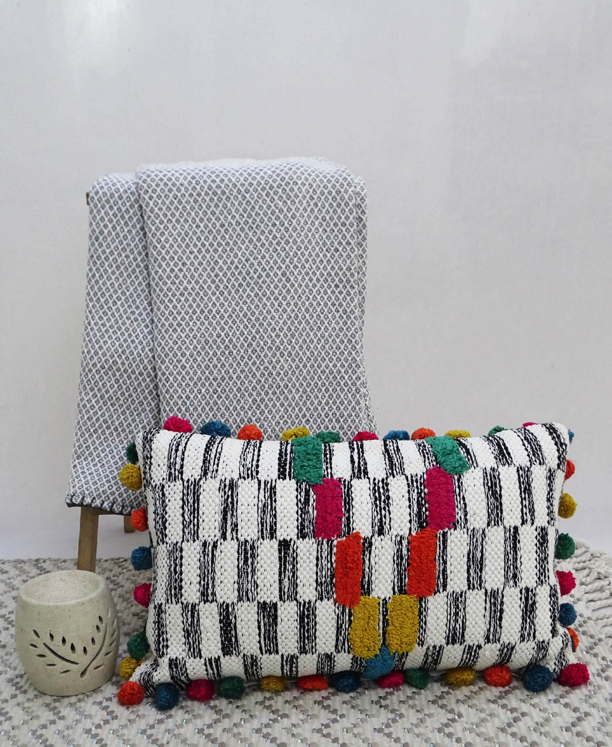 Coussin décoratif tissé à la main 35,5 cm X 61 cm
