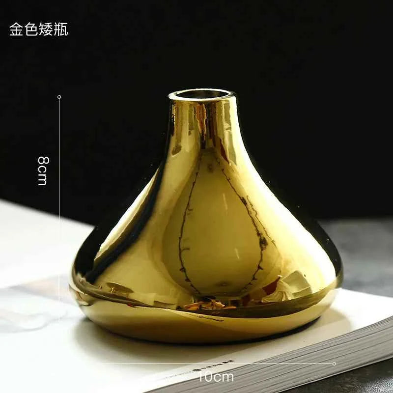 Ceramic Vase for Dried Flower, Small Bottle, Table Decoration, Arrange Flowers, Film Props, Gold Charger, Luxury